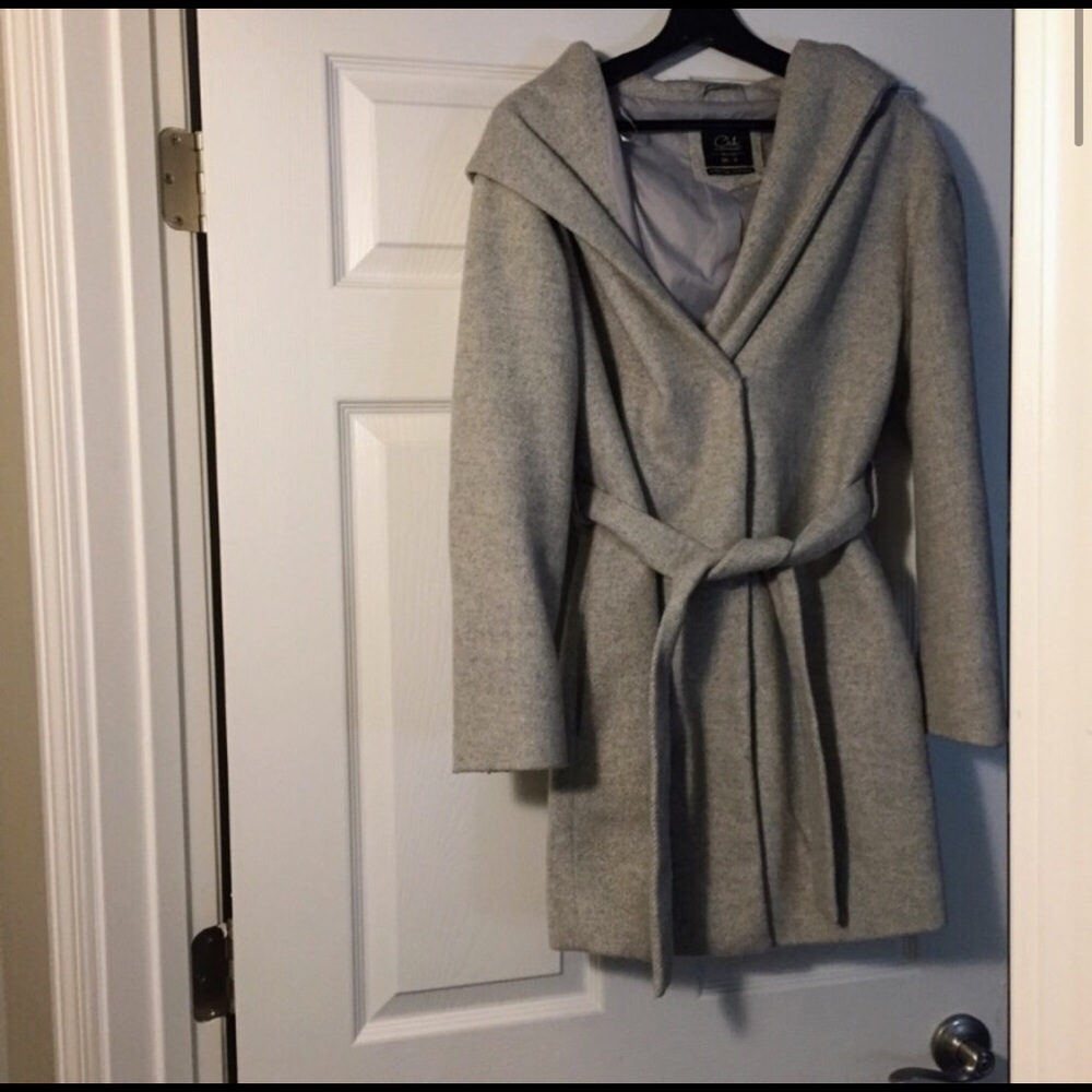 Gray hooded fall/winter wool jacket